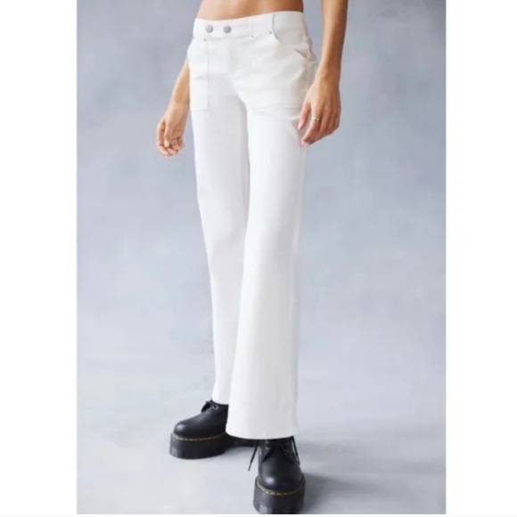 BDG Urban Outfitters Micro-Flare Low Rise Jean - Picture 3 of 6